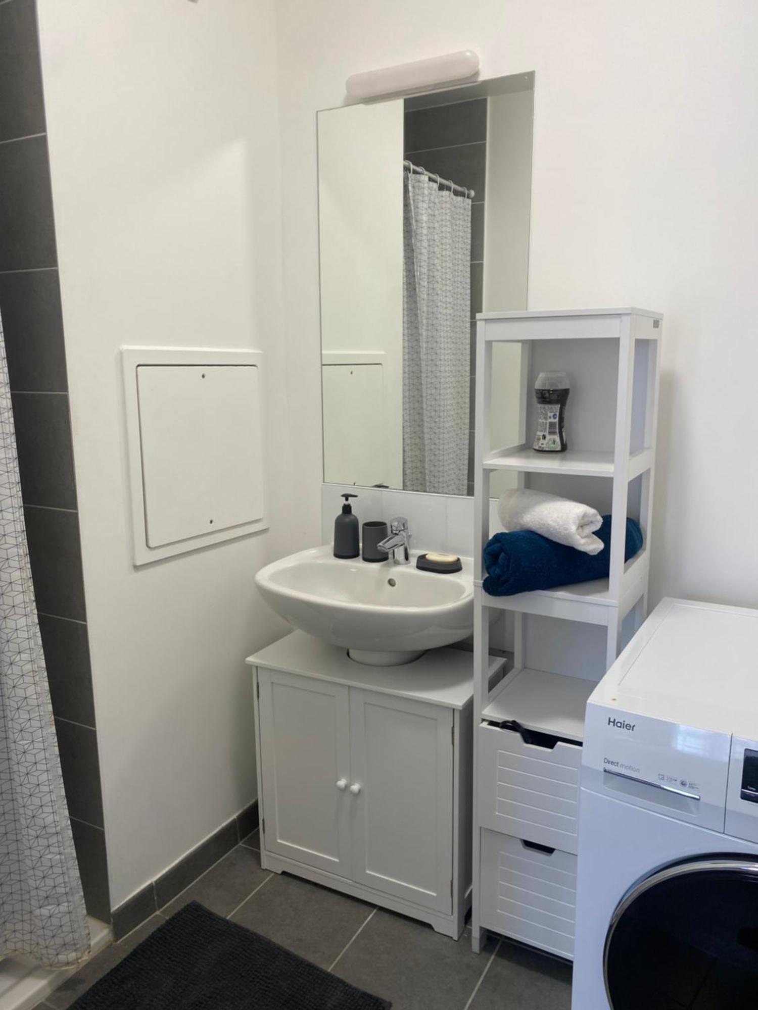 Appartement Cozy - Quartier Residentiel Мелён Экстерьер фото
